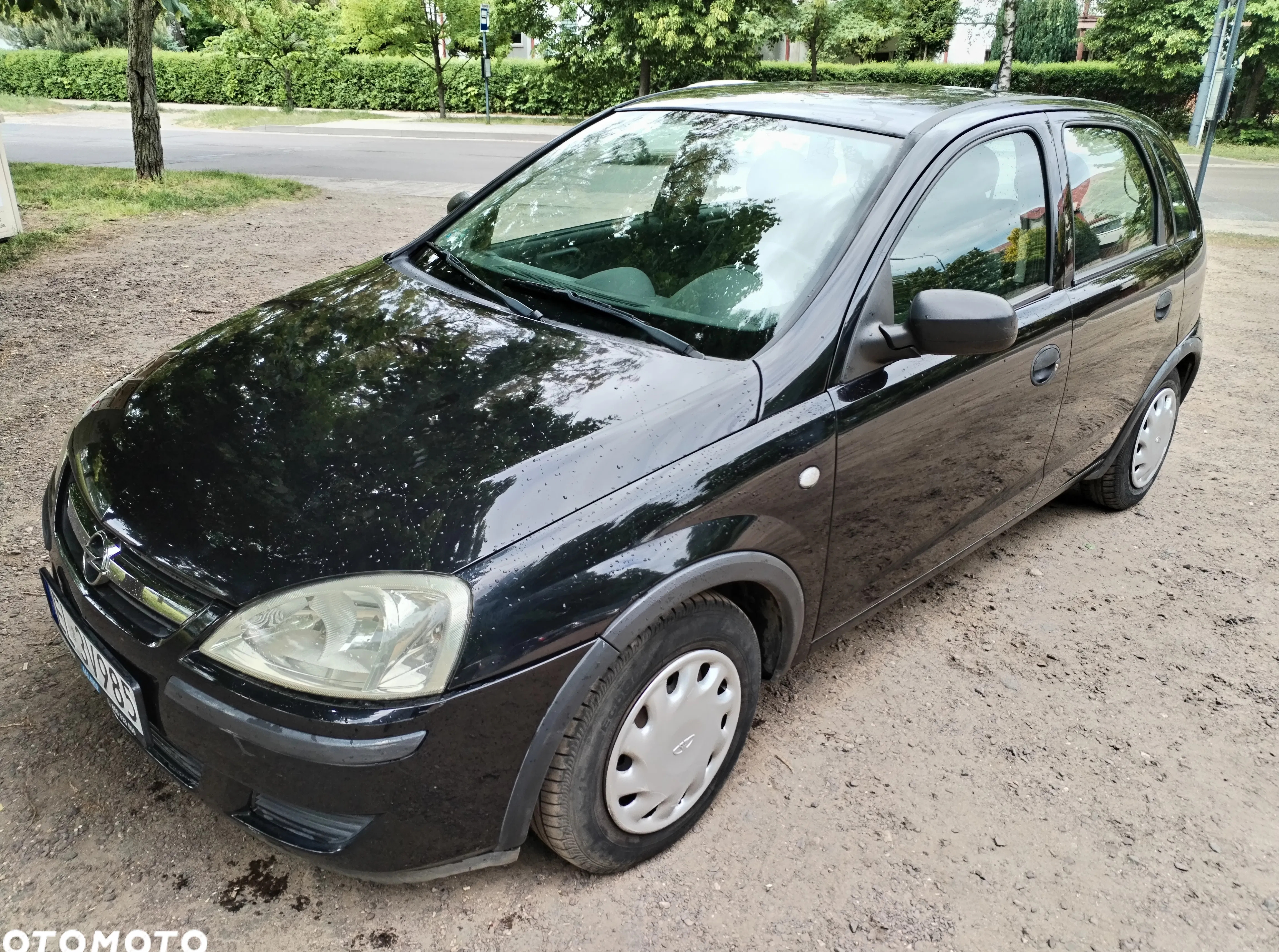 małopolskie Opel Corsa cena 3999 przebieg: 122985, rok produkcji 2004 z Łódź